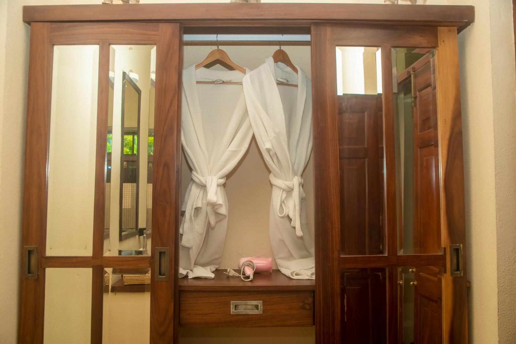 Nikara Luxury Beach House تيساماهاراما المظهر الخارجي الصورة